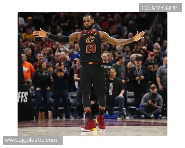 热火与雄鹿的詹韦连线展现篮球魅力引发球迷热议