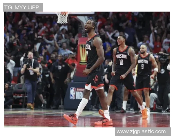 火箭队与鹈鹕队激战正酣直播精彩瞬间不容错过